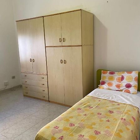 Rm'S Guesthouse Бриндізі Екстер'єр фото