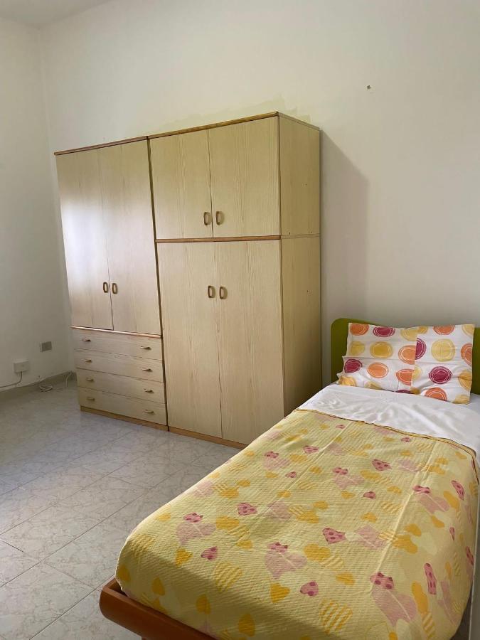 Rm'S Guesthouse Бриндізі Екстер'єр фото